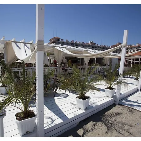 ホテル Regina Mare 4*