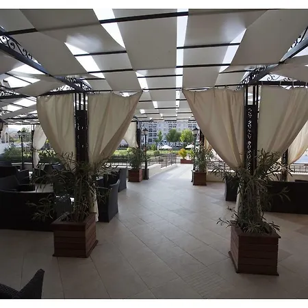 реджина маре 4*